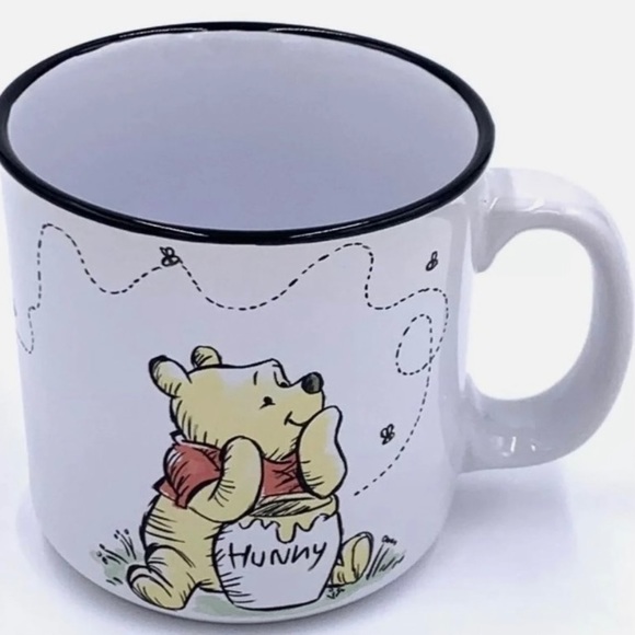 Winnie the Pooh 20oz Coffee Mug - Picture 1 of 2